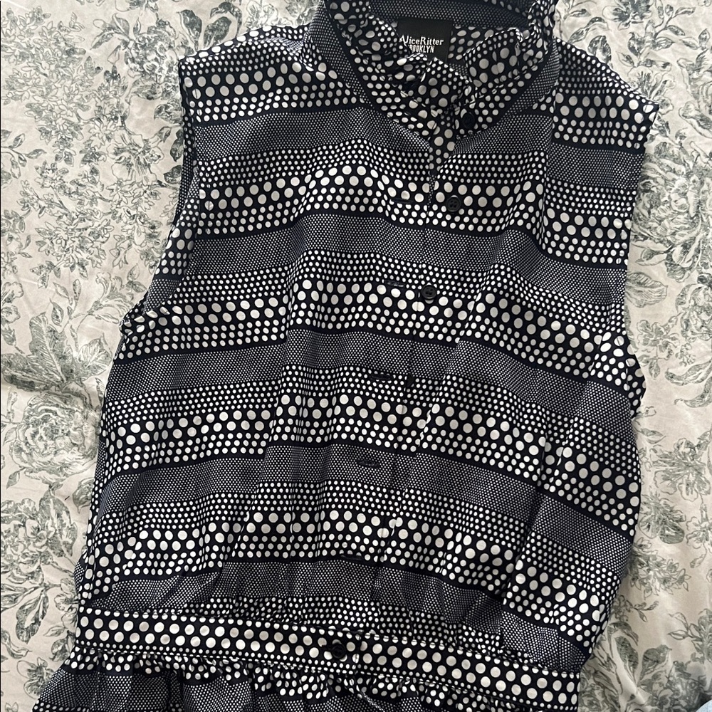 Black and White Polka Dot Sleeveless Blouse